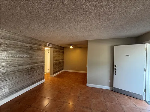 1801 S Treasure Dr #202 Photo 1