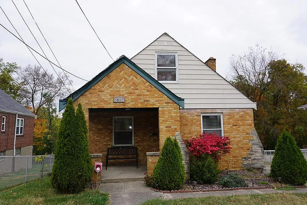 1651 Atson Ln photo 1