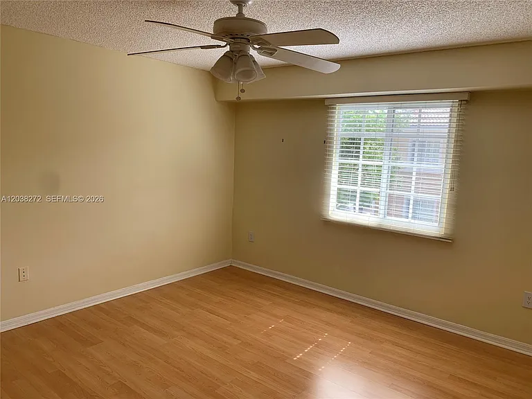 2961 NE 185th St #1601 — Photo 9