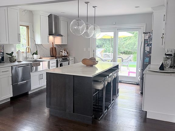2nd image of 248 Broadbridge Road