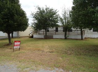 84 Summit Ave, Elgin, OK 73538