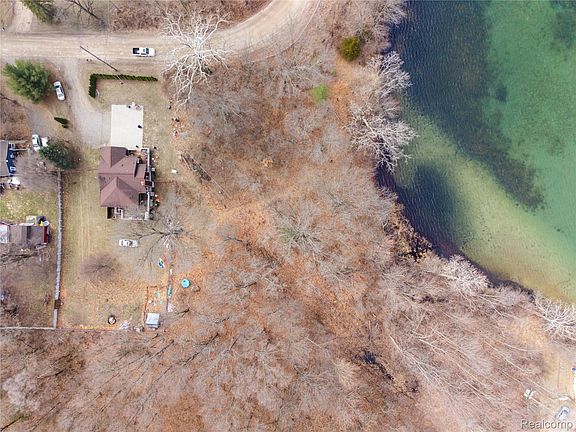 5th image of 15177 McCaslin Lake Rd