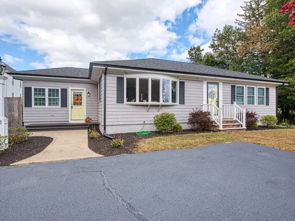 58 Lawton St, Taunton, MA 02780