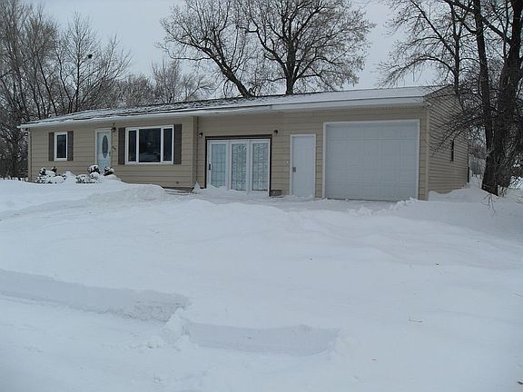 2nd image of 510 4th St W