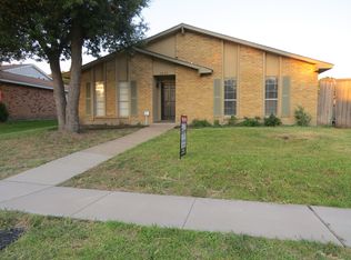 5903 Mimosa Ln, Rowlett, TX 75089