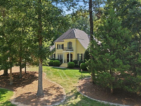 2nd image of 6102 Treyburn Point Dr