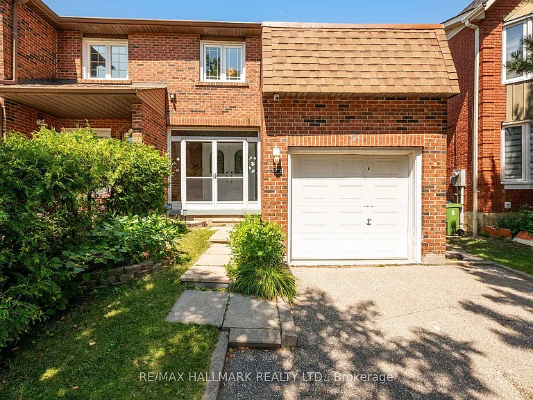 154 Robert Hicks Dr — Photo 2