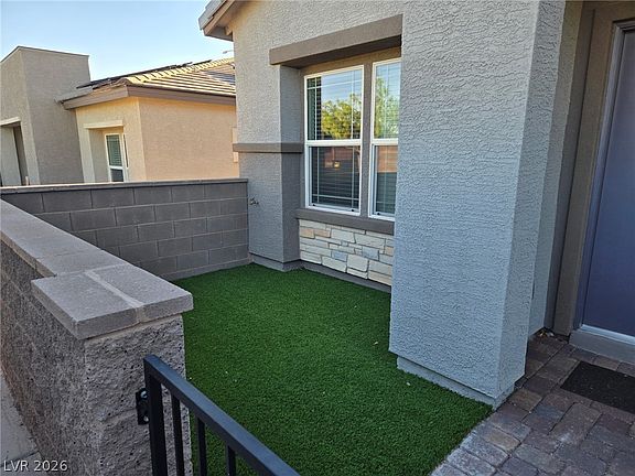 3rd image of 377 Aravalli Crest St