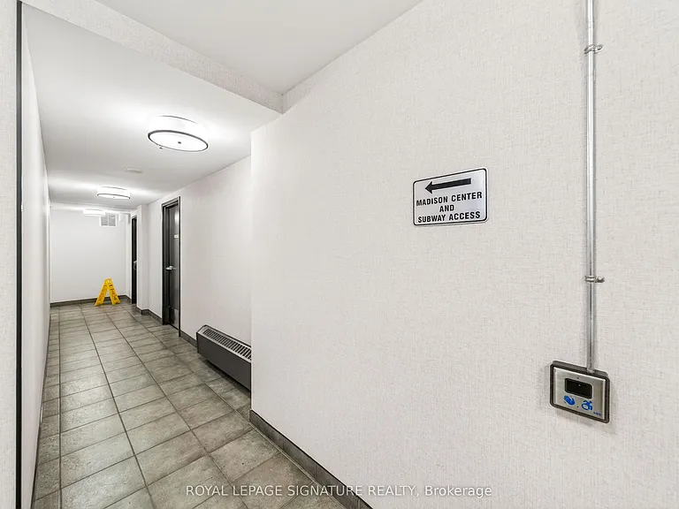 4968 Yonge St #712 — Photo 27