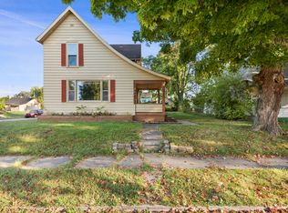 832 W 4th St, Anderson, IN 46016