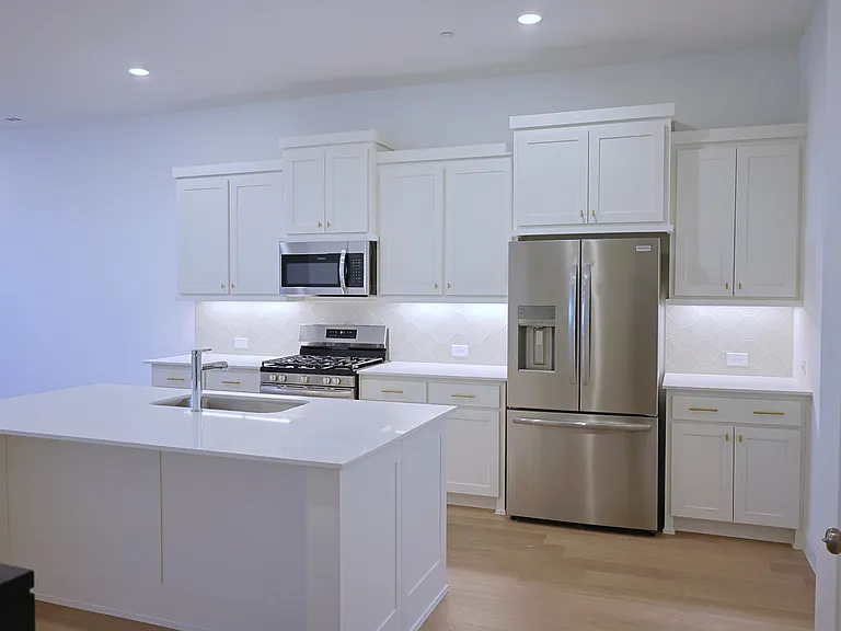 1009 Rockrose Dr — Photo 11