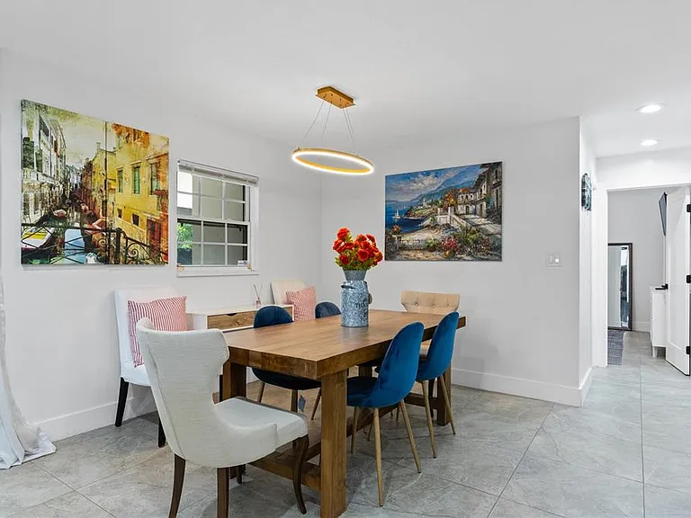 6822 S Wall St — Photo 15