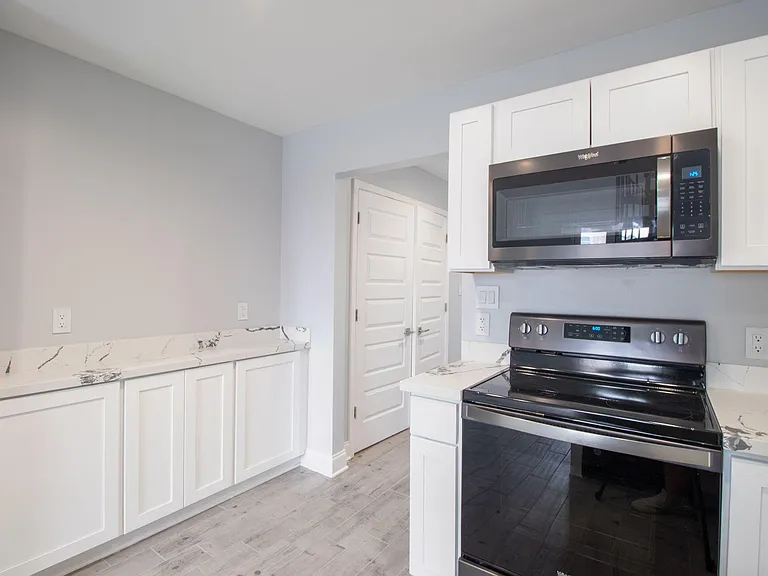 225 Winter Garden Dr #B4 — Photo 24