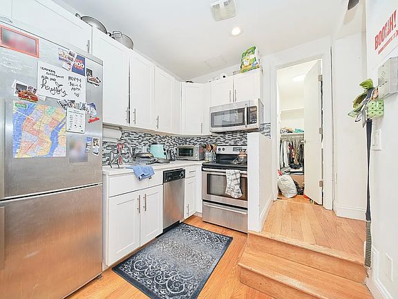 2nd image of 157 Suffolk St #103