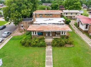 607 S Main St, Paris, TX 75460