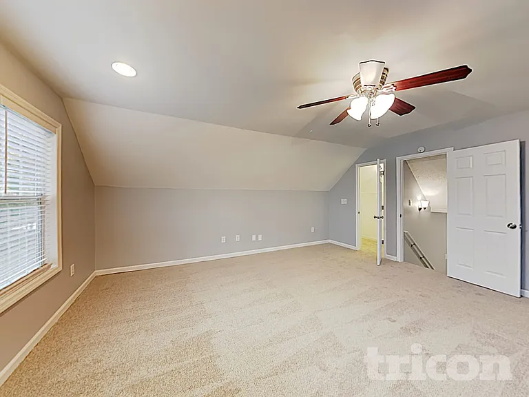152 Hartwood Dr — Photo 15