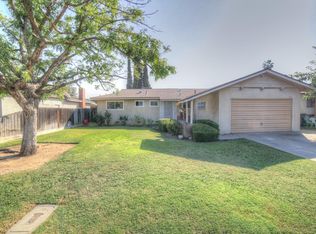 2851 Paula Dr, Clovis, CA 93612