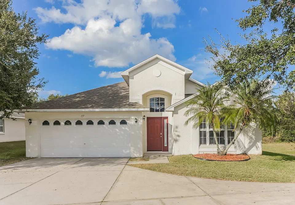 137 Thornbury Dr