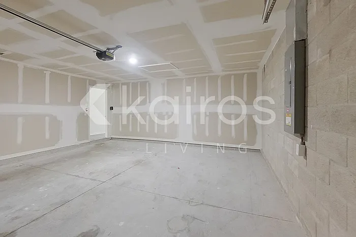 21262 Quesada Ave — Photo 18