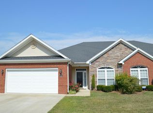 7606 Buffalo Trace Dr, Louisville, KY 40214