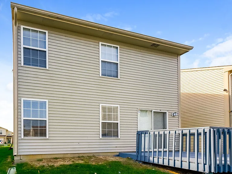 8336 Country Creek Dr — Photo 17