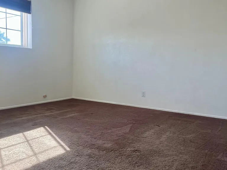 2315 W Butler Dr — Photo 9