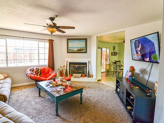 4th image of 9565 Valencia Dr