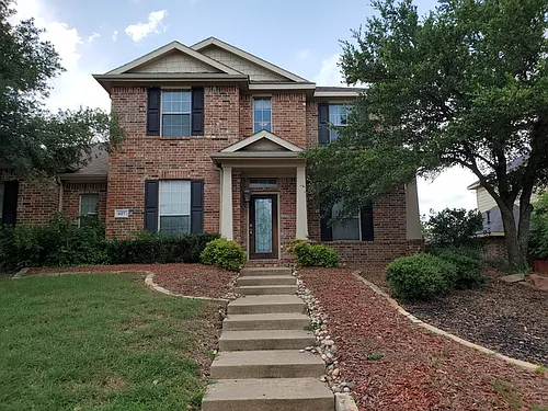 627 Magnolia Ln Photo 1