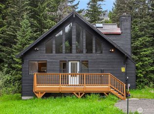 1051 Yellowstone Rd, Snoqualmie Pass, WA 98068