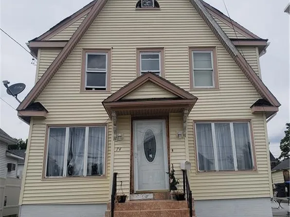 74 Clym St, Providence, RI 02904