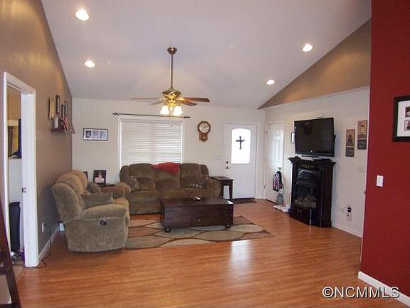 2nd image of 74 Justice Ridge Rd