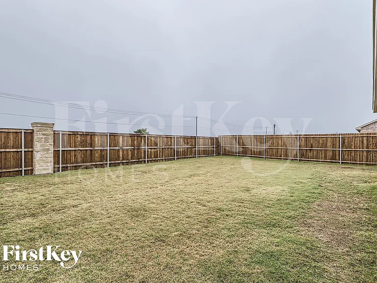 5233 Rockrose Ln — Photo 26