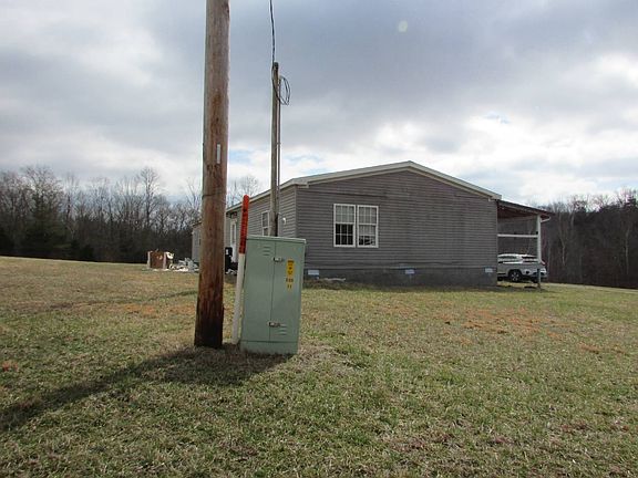 4th image of 1371 Old Johnson Rd