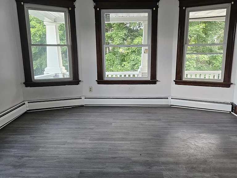 48 Poplar St #3 — Photo 2
