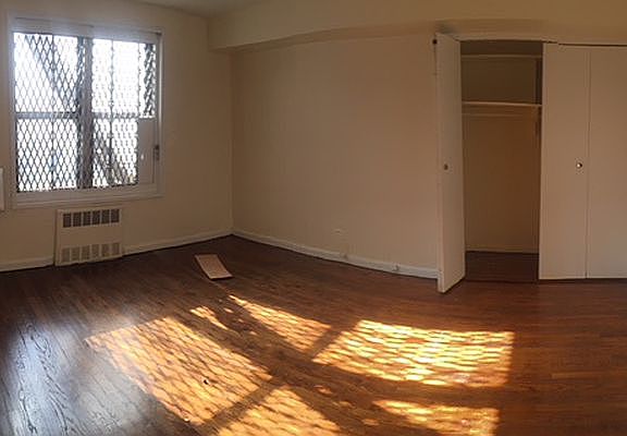 5th image of 1829 Caton Ave #2Y