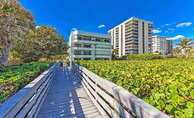 2 bed, 2.0 bath, 1047 sqft, $3,500 — Photo 3