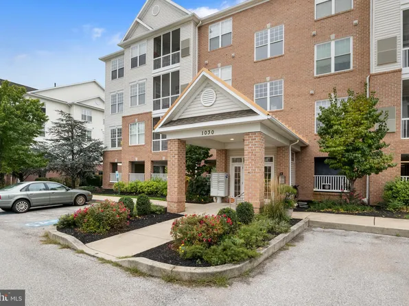 1030-1030 Crest Way #204, York, PA 17403