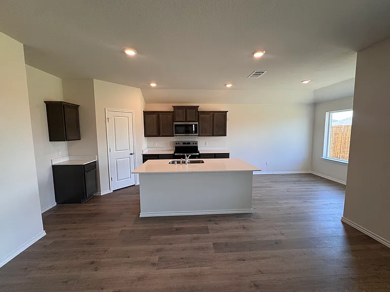 4008 Pinebluff Ln — Photo 14