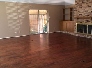 9823 Airline Rd, Dallas, TX 75230