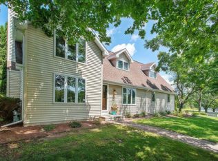 1236 Bluebird St, Sturgeon Bay, WI 54235