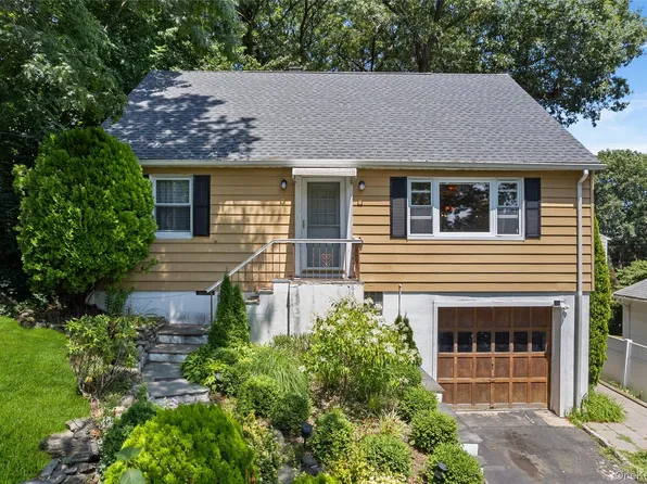 161 Harding Drive, New Rochelle, NY 10801