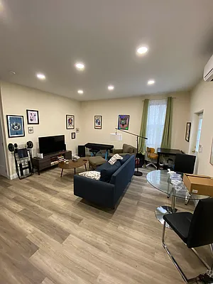 Rented by Sapphire Realty Holdings LLC | media 9