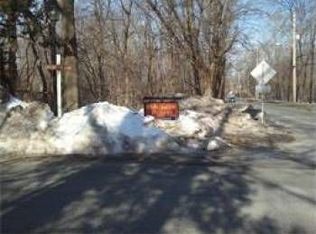 61 Village Post Rd, Danvers, MA 01923