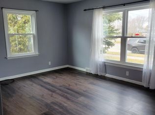 1513 Nagle Ave, Manitowoc, WI 54220