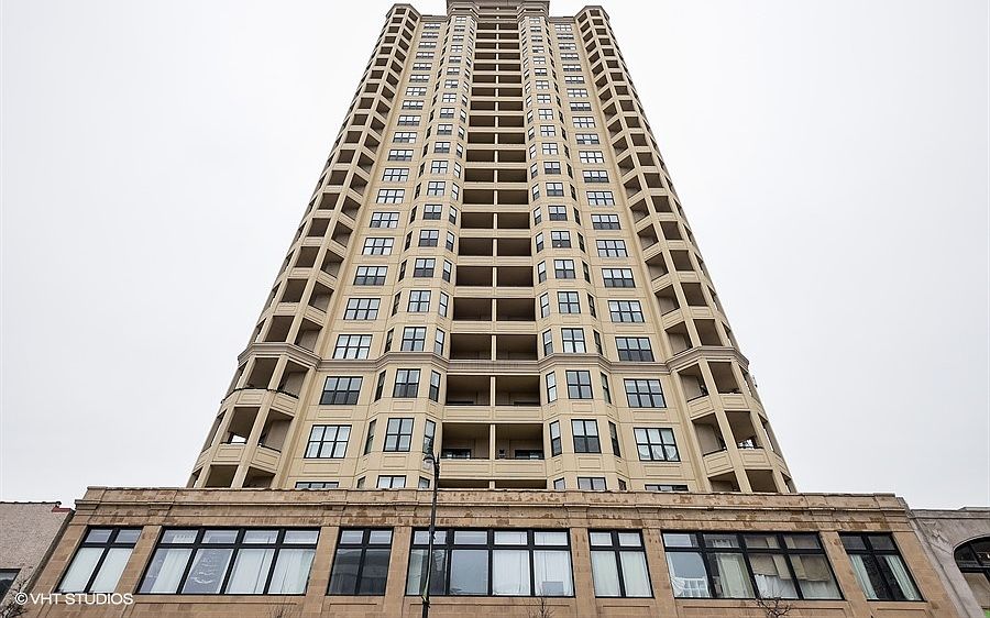 1st image of 1464 S Michigan Ave APT 606