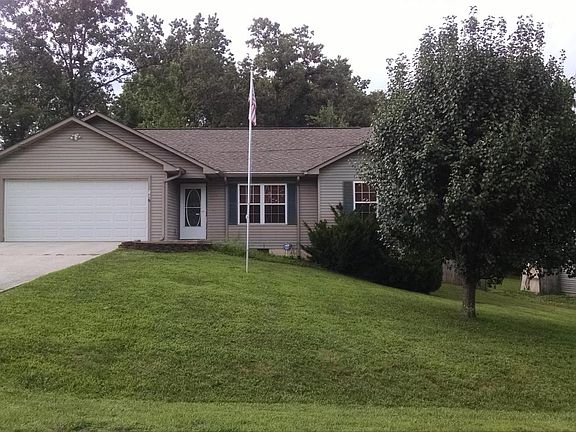 4th image of 189 Carriage Dr