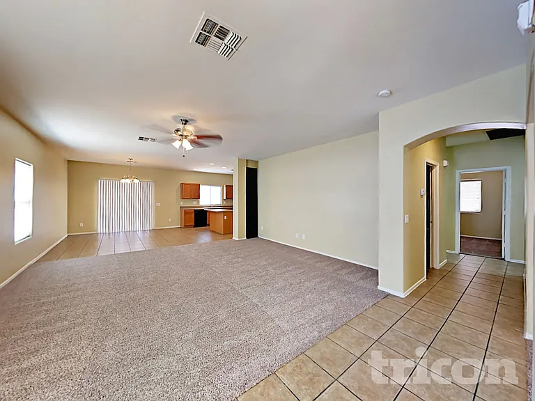 8014 W Lumbee St — Photo 4