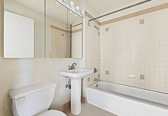 3rd image of 4-74 48th Ave #12M