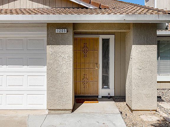 5th image of 1205 Courtney Way