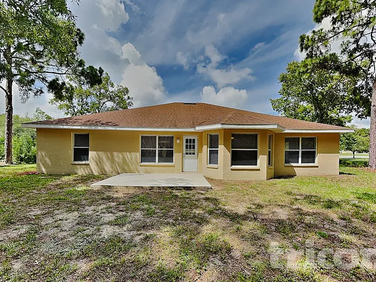 8 Matricaria Ct — Photo 21